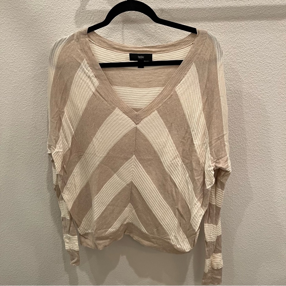 💗MOSSIMO Striped V-Neck Knit Sweater